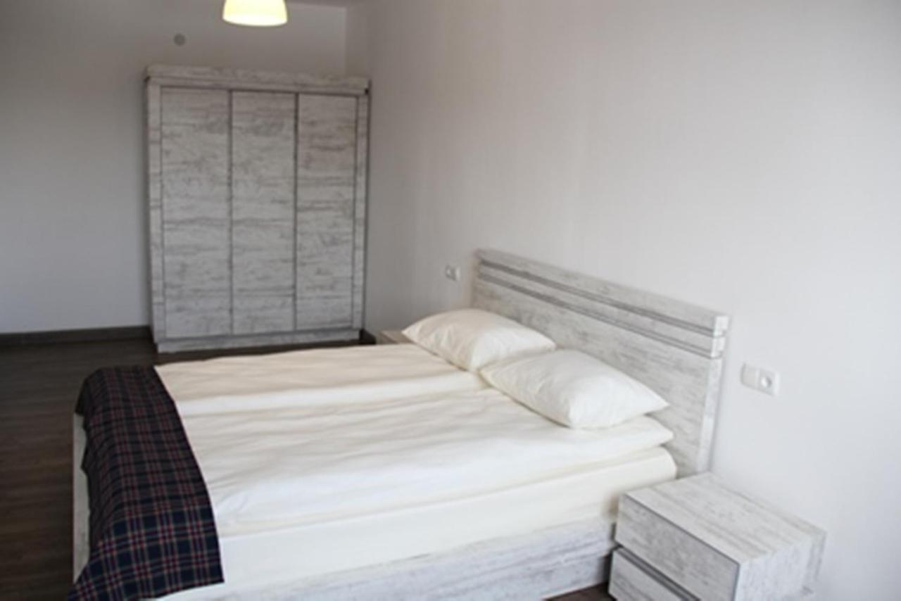 Apartments On Mashtots By Picnic Jerevan Eksteriør bilde